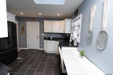 4 Frantone Ln, Albany, NY 12211 - photo 5