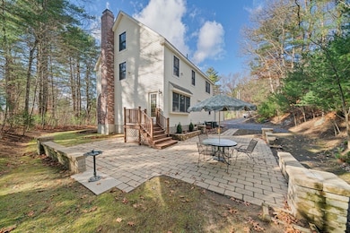 107 Henry St, Uxbridge, MA 01569 - photo 4