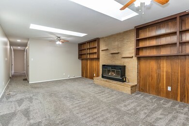 718 Prater Way, Sparks, NV 89431 - photo 5