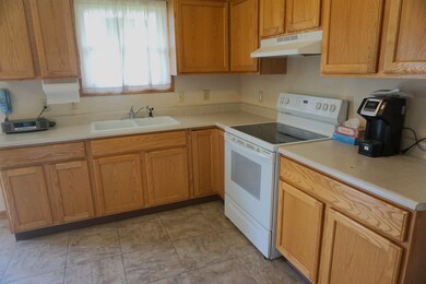 2354 Aspen St, Janesville, WI 53546 - photo 5