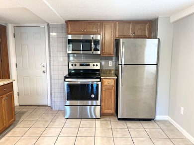 204 S Main St unit 6, Middletown, CT 06457 - photo 4