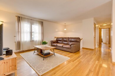 1481Rayne-108