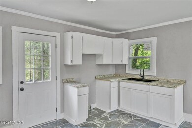 Kitchen 3