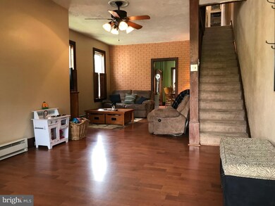 536 Bridge St, Spring City, PA 19475 - photo 3