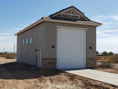 RV GARAGE