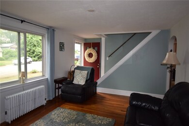 22 Campbell St, West Warwick, RI 02893 - photo 4