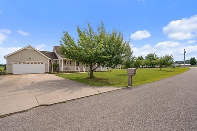 34 Pine Crest Cir, McMinnville, TN 37110 - photo 4