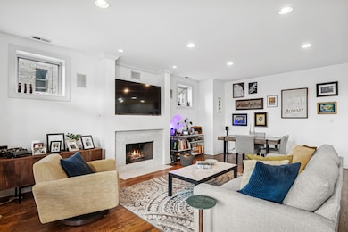 unlisted-address, Chicago, IL 60642 - photo 2