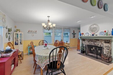 93 Central St, Hudson, NH 03051 - photo 6