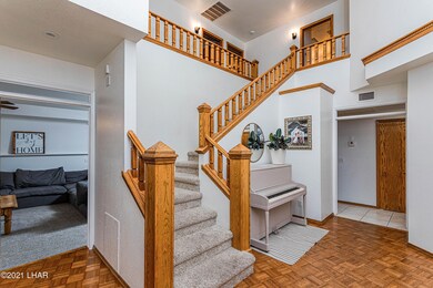 2711 Plaza Verde grand entrance