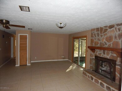 4041 Inglewood Dr, Middleburg, FL 32068 - photo 5