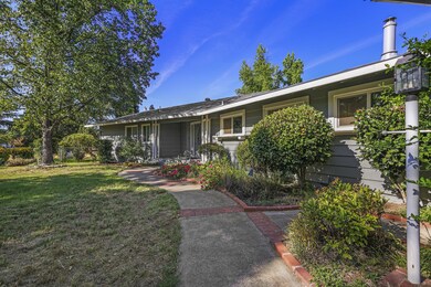 20766 Cattle Dr