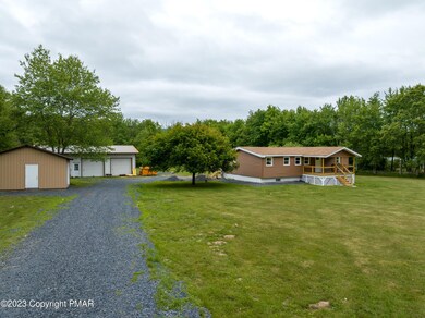 185 Center Rd, Stroudsburg, PA 18360 - photo 3