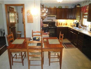 8 Dean Ave, Bow, NH 03304 - photo 3