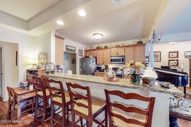 205 Vly Pointe Dr, Niskayuna, NY 12309 - photo 7