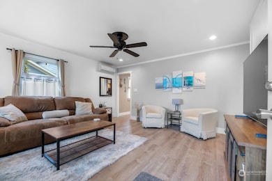 1822 Maple St, Everett, WA 98201 - photo 4