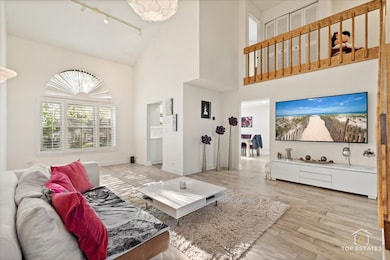 28 Ascot Cir, Schaumburg, IL 60194 - photo 6