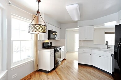 140 Pembroke Cir unit 140, Lake Bluff, IL 60044 - photo 5