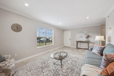 Living Area offer a nice entry space