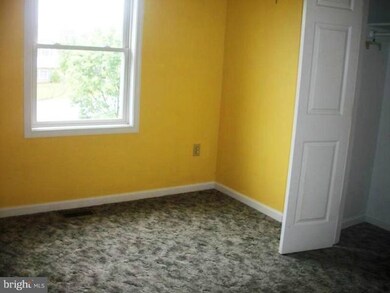 195 Wise Ave, Strasburg, VA 22657 - photo 3