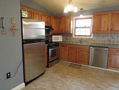 27 Beaver Rd, Barrington, RI 02806 - photo 4