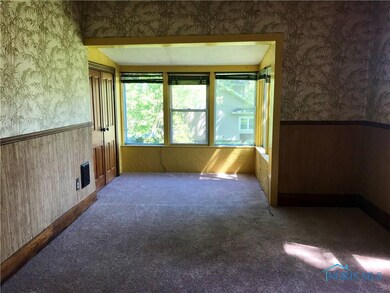 4203 Onondaga Ave, Toledo, OH 43611 - photo 2