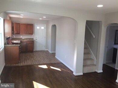 907 Larchmont Ave, Capitol Heights, MD 20743 - photo 3