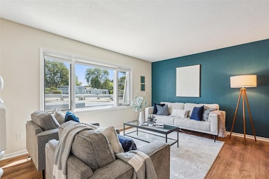 6750 School St unit 206, Windsor Heights, IA 50324 - photo 4