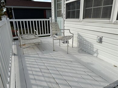 304 Crestview Dr, Steeleville, IL 62288 - photo 5