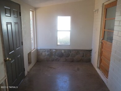 022-190545 AZ ROOM 1