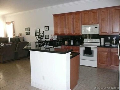 Spacious kitchen