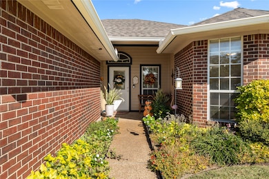 290 Norwood Dr, Woodway, TX 76712 - photo 2