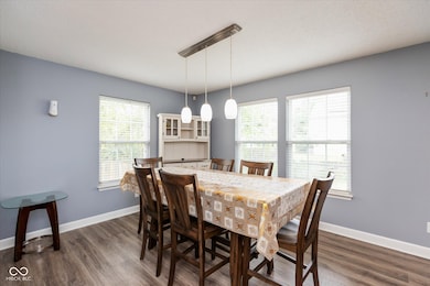 10270 Apple Blossom Cir, Fishers, IN 46038 - photo 5