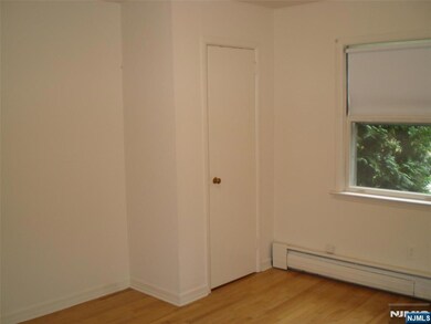 65 Park Ave, Allendale, NJ 07401 - photo 4