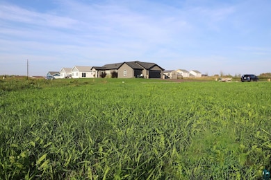 14 Spartan Circle Dr, Superior, WI 54880 - photo 2