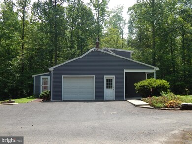 2110 Peevy Rd, East Greenville, PA 18041 - photo 5