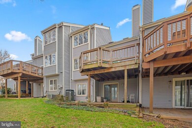 1317 Wedgewood Manor Way, Reston, VA 20194 - photo 6