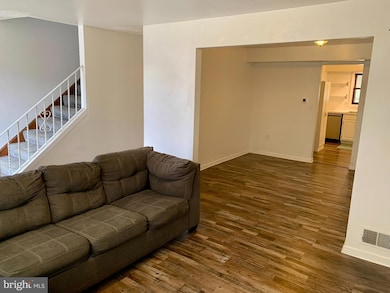 1207 Scott St, Reading, PA 19611 - photo 6