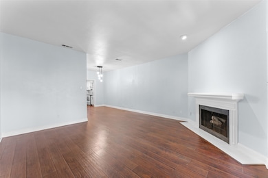 9801 Royal Ln unit 506I, Dallas, TX 75231 - photo 3