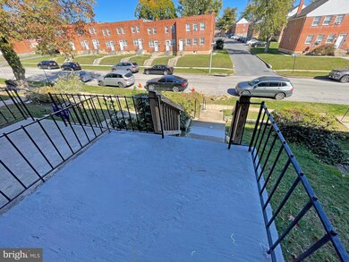 4311 Eldone Rd, Baltimore, MD 21229 - photo 5