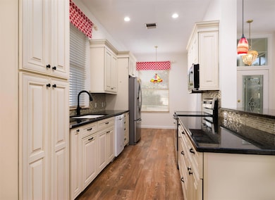 2531 SW Greenwich Way, Palm City, FL 34990 - photo 3