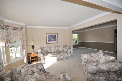 6944 Hearth Ln, Macungie, PA 18062 - photo 4