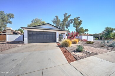 1805 N Tamarisk-3