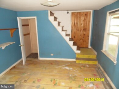 26 Mechanic St, Bridgeport, NJ 08014 - photo 5