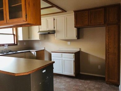 790 Jumpoff Joe Creek Rd, Grants Pass, OR 97526 - photo 7