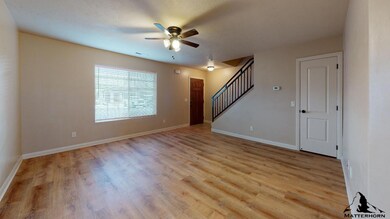 340-1425-N-Living-Room2