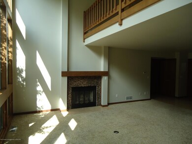 3 Living Rm