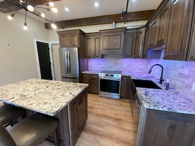 80 Foster St unit 501, Peabody, MA 01960 - photo 5