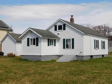 199 Lincoln Ave, Rutland, VT 05701 - photo 3