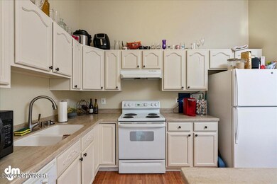 11-Kitchen_MAX5756